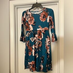 Hosika Floral Teal Dress size: 12-13 Year